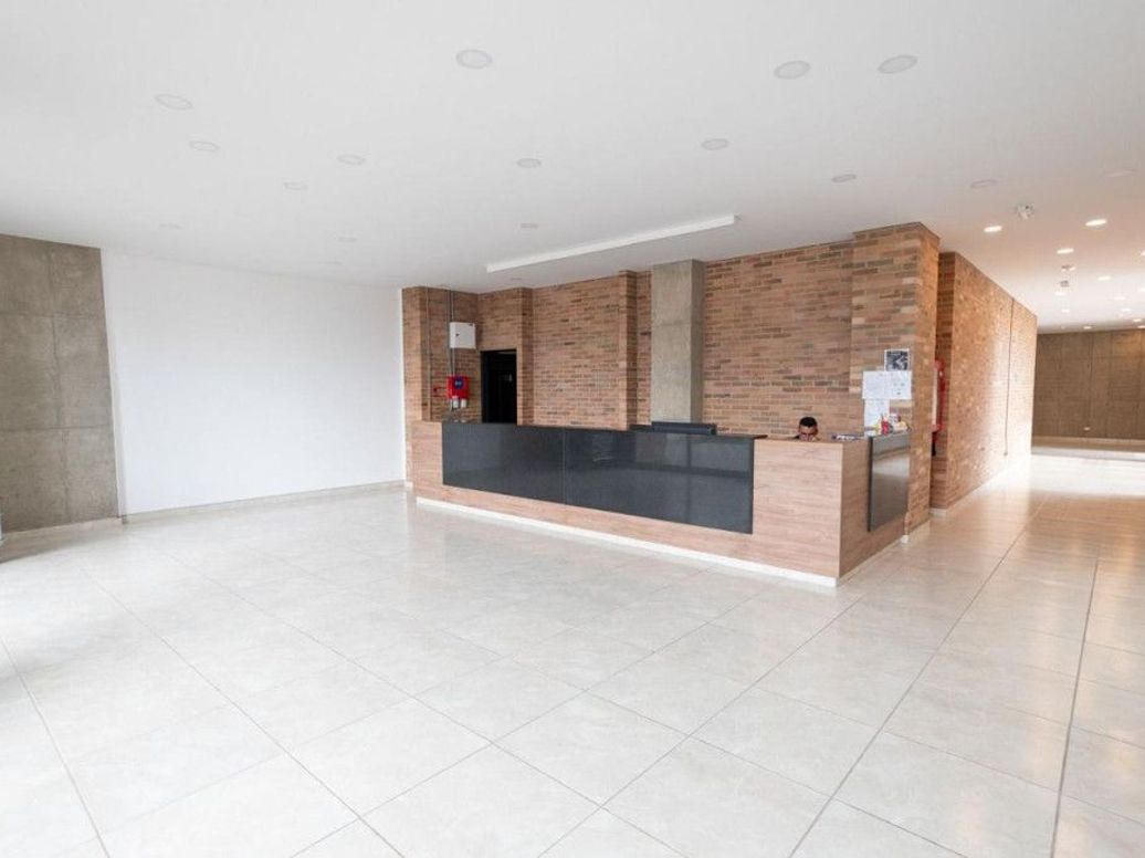 Apartamento de 2 alcobas en venta en Santa Teresa, Bogotá, 45 m² · foto 13 de 14