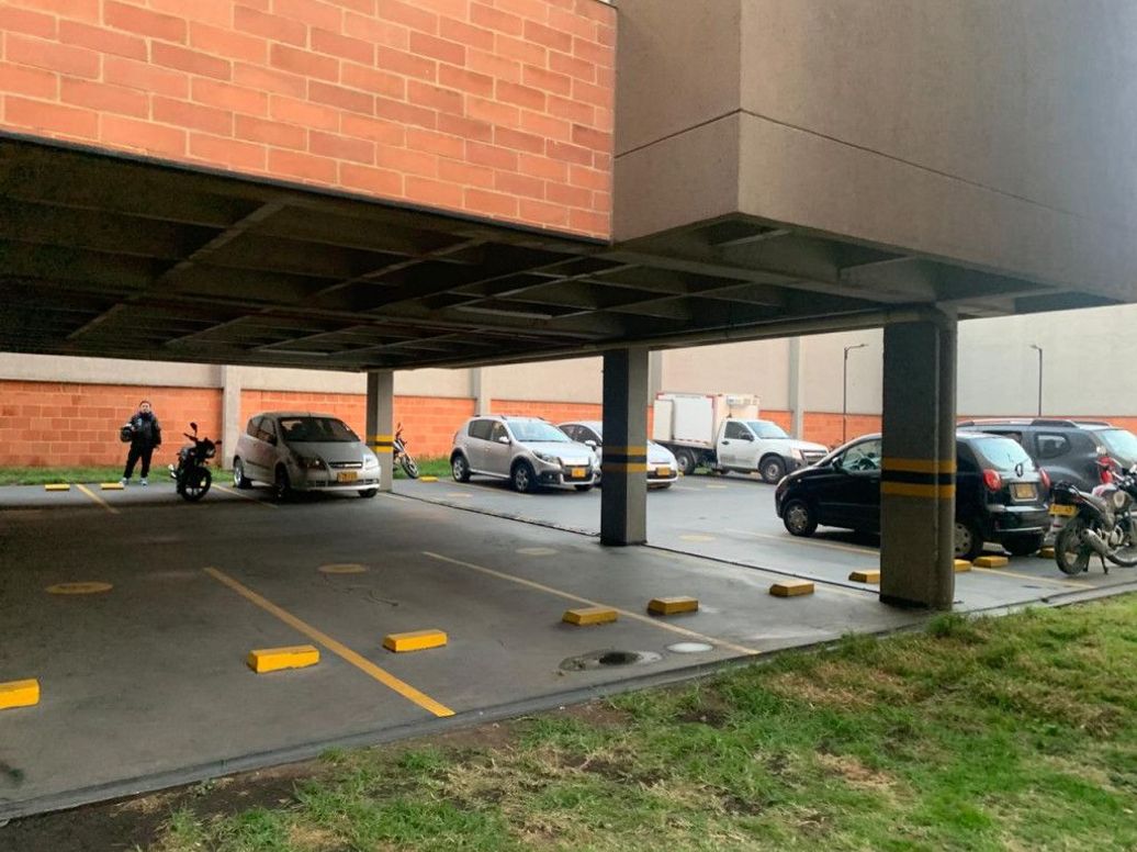 Apartamento de 2 alcobas en venta en Rafael Escamilla, Bogotá, 41 m² · foto 19 de 20