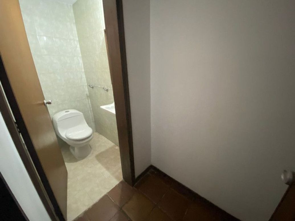 Casa de 4 alcobas en venta en La Cabrera, Bogotá, 388 m² · foto 3 de 20