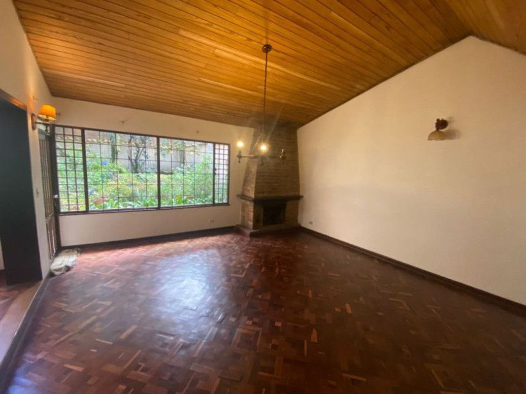 Casa de 4 alcobas en venta en La Cabrera, Bogotá, 388 m² · foto 7 de 20