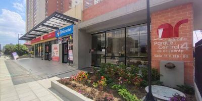 Espectacular apartamento en arriendo  en el barrio Gran granada de la localidad de Engativá, en el quinto piso, conjunto cerrado, con una ubicación ideal para disfrutar en familia, cerca de zona residencial y comercial, cerca de colegios y facilidad de transporte a toda la ciudad con cómodas vías de acceso. Posee una magnífica distribución de 2 habitaciones, sala comedor, cocina integral, zona de ropas, 1 baño, el apartamento cuenta con gran iluminación natural.  Cualquier información adicional contáctenos al número 3114955765 o al correo electrónico marina.bernalinmobiliariabogota.com El equipo de Inmobiliaria Bogotá está comprometido a brindar una experiencia de vida excepcional para nuestros clientes desde el momento en que se unen a nuestra comunidad.                                                        