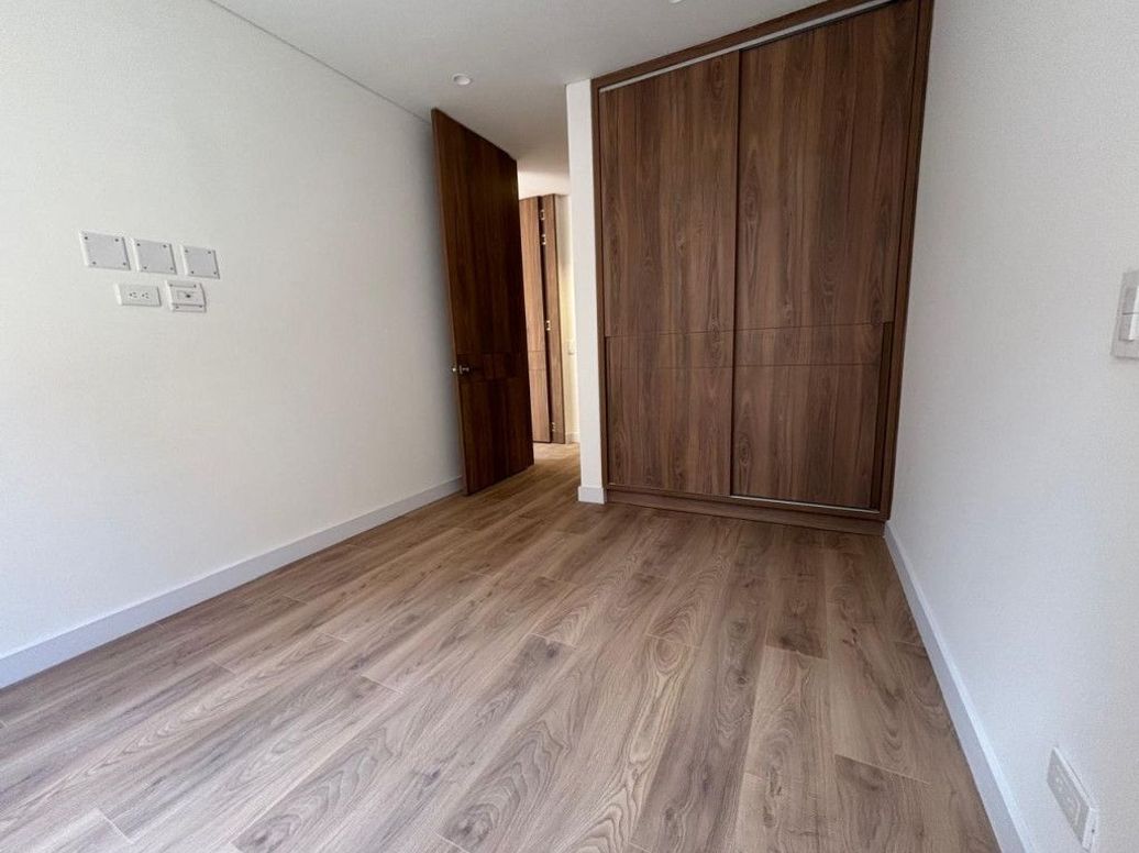 Apartamento de 2 alcobas en venta en Chico Norte Et. Iii, Bogotá, 93 m² · foto 5 de 20