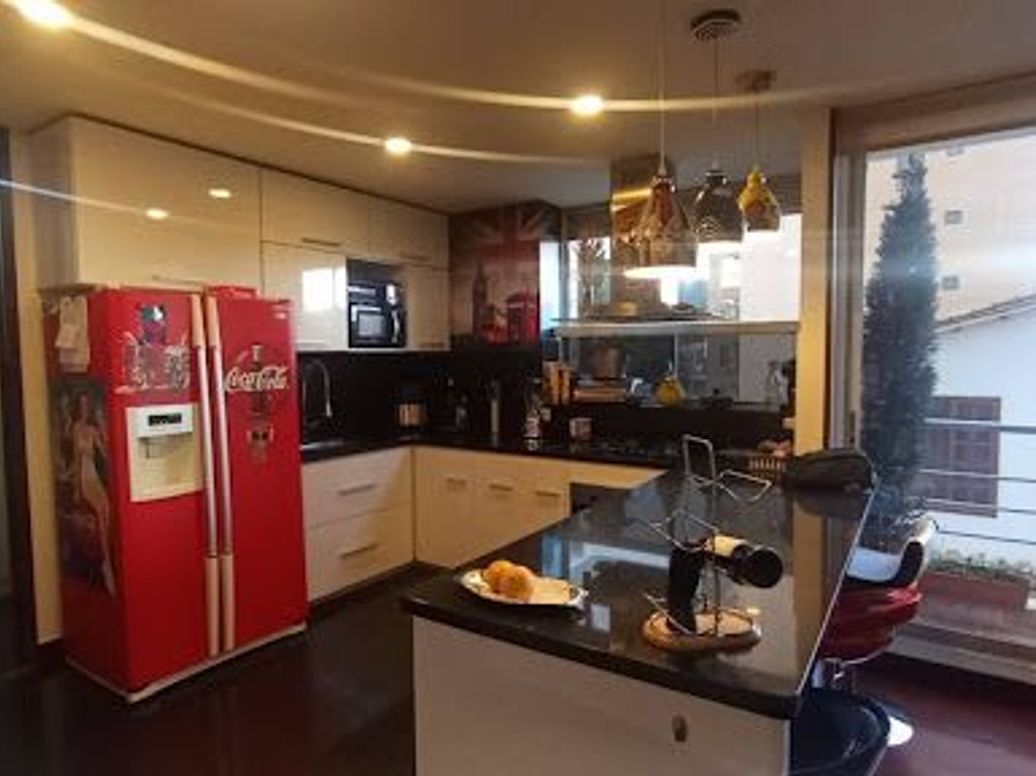 Apartamento de 3 alcobas en venta en Sotileza, Bogotá, 152 m² · foto 3 de 20