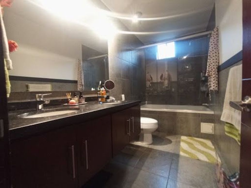 Apartamento de 3 alcobas en venta en Sotileza, Bogotá, 152 m² · foto 19 de 20