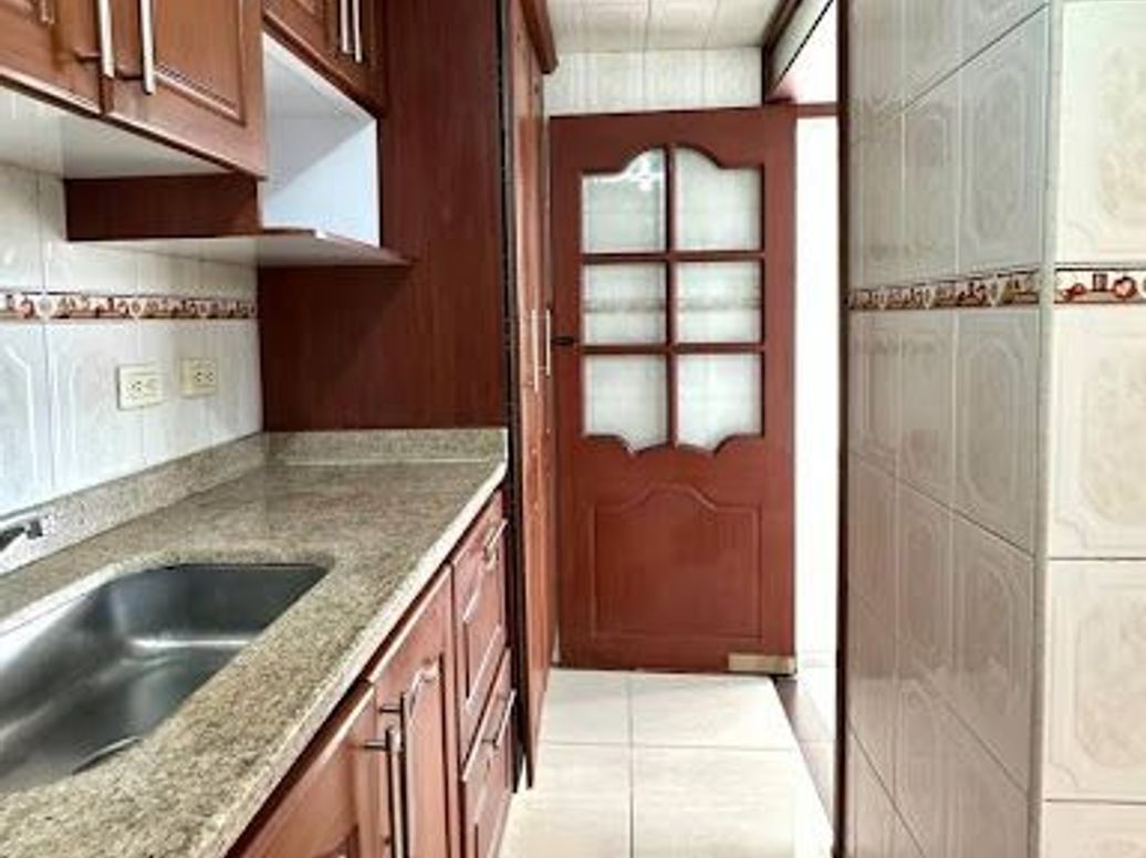 Apartamento de 3 alcobas en venta en Nicolas De Federman, Bogotá, 92 m² · foto 9 de 20