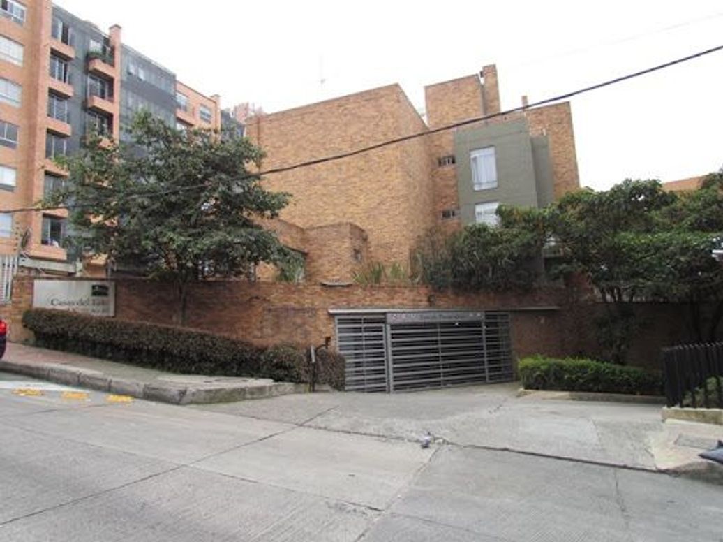 Casa de 4 alcobas en venta en María Cristina, Bogotá, 150 m² · foto 2 de 20