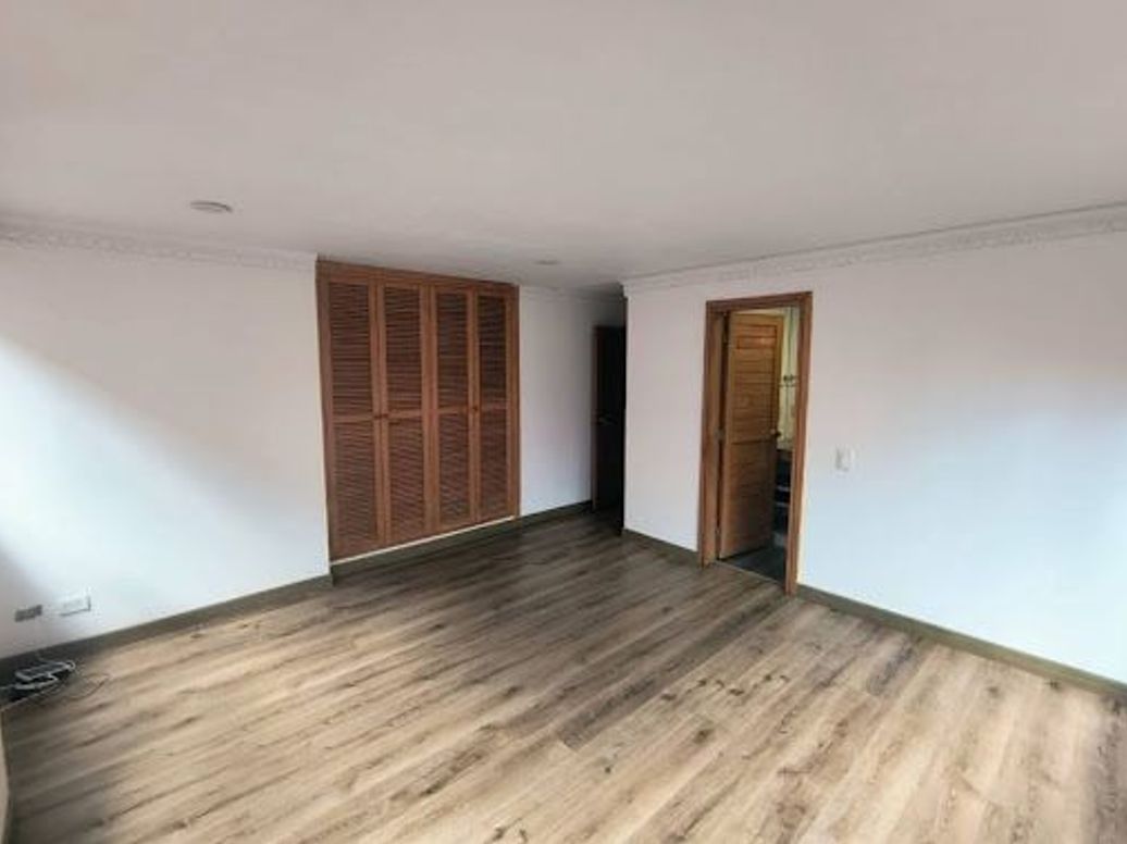 Apartamento de 4 alcobas en venta en Chicó Norte, Bogotá, 249 m² · foto 18 de 20