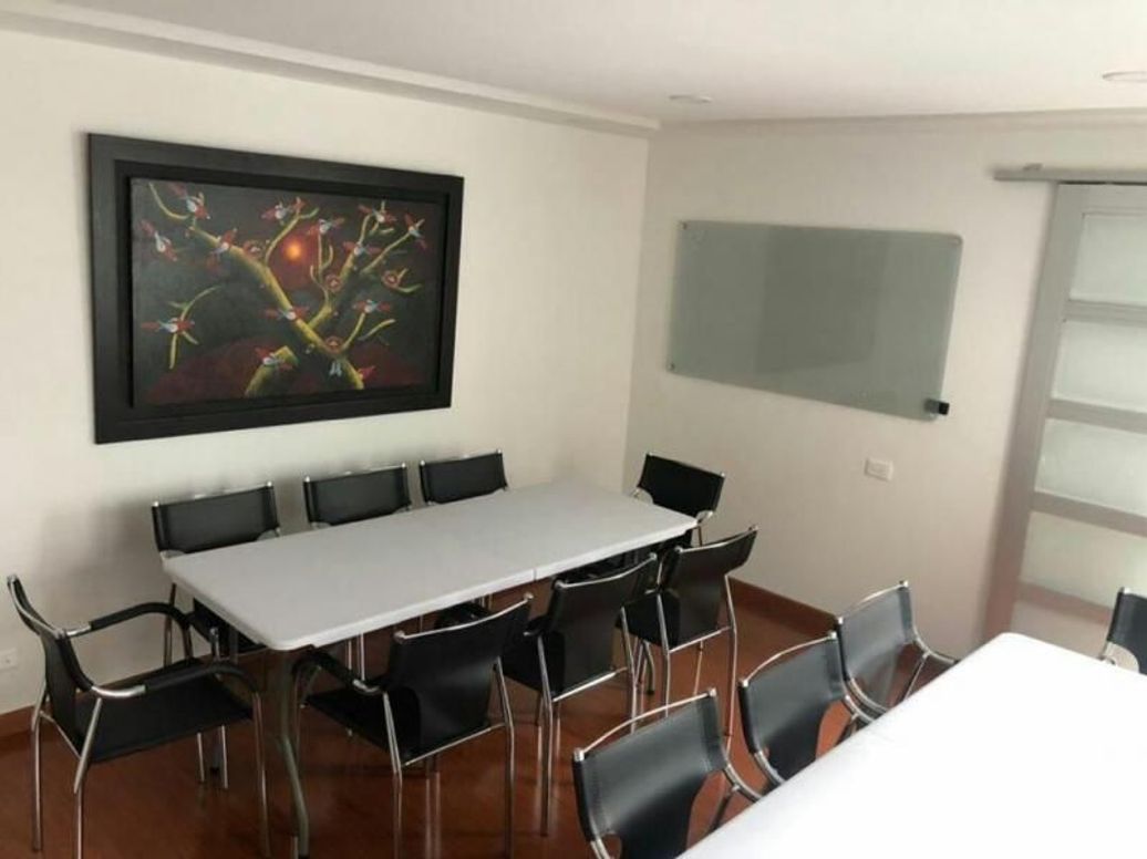 Casa de 6 alcobas en venta en Modelia Occidental, Bogotá, 236 m² · foto 12 de 20