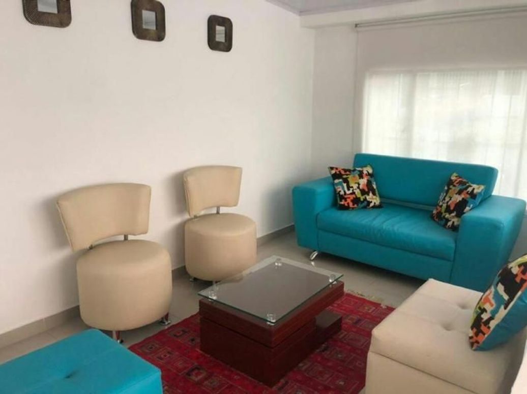 Casa de 6 alcobas en venta en Modelia Occidental, Bogotá, 236 m² · foto 4 de 20