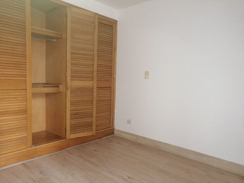 Apartamento de 3 alcobas en venta en Chico Norte Et. Iii, Bogotá, 140 m² · foto 8 de 15