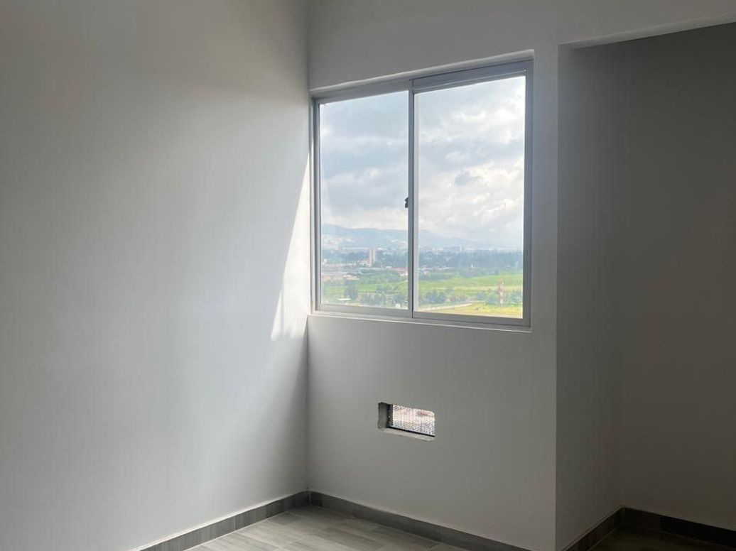 Apartamento de 2 alcobas en venta en Cr Praderas De Fontibon Et. Iv, Bogotá, 46 m² · foto 6 de 12