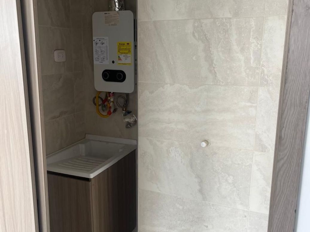 Apartamento de 2 alcobas en venta en Cr Praderas De Fontibon Et. Iv, Bogotá, 46 m² · foto 7 de 12