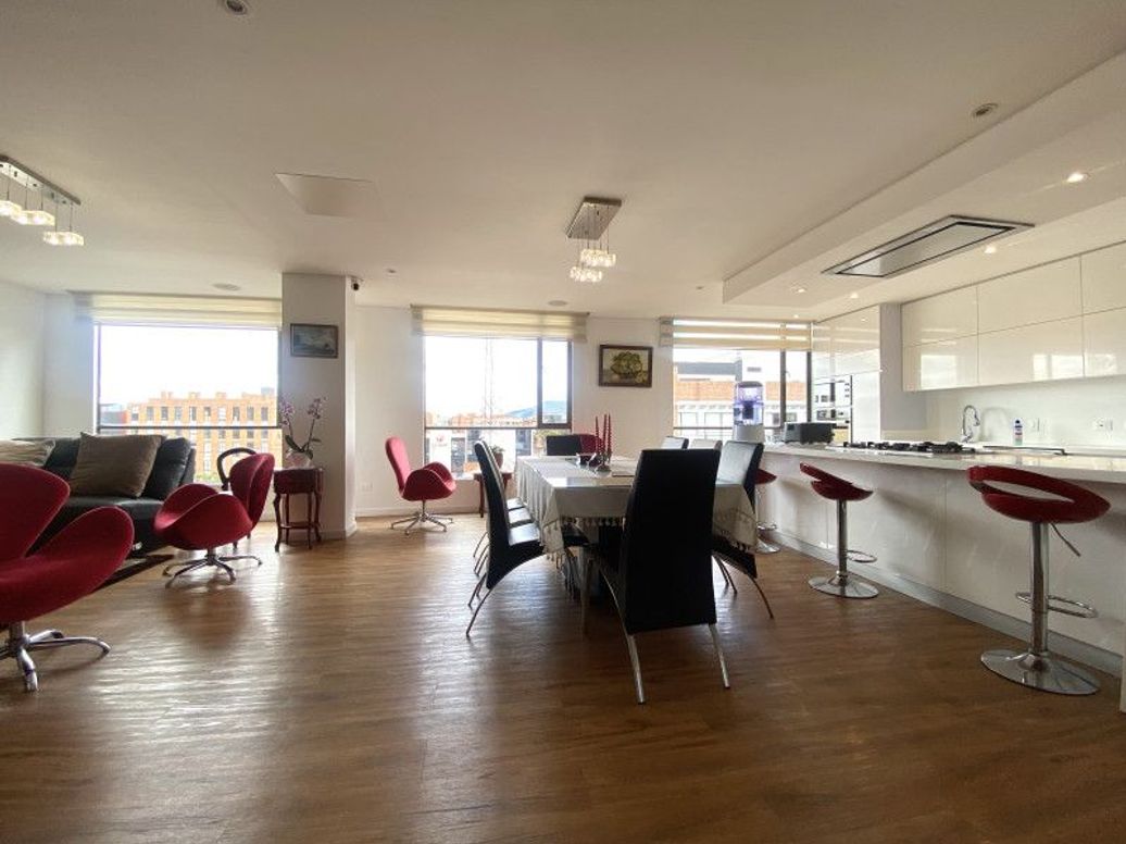 Apartamento de 4 alcobas en venta en Cedritos, Bogotá, 187 m² · foto 8 de 20