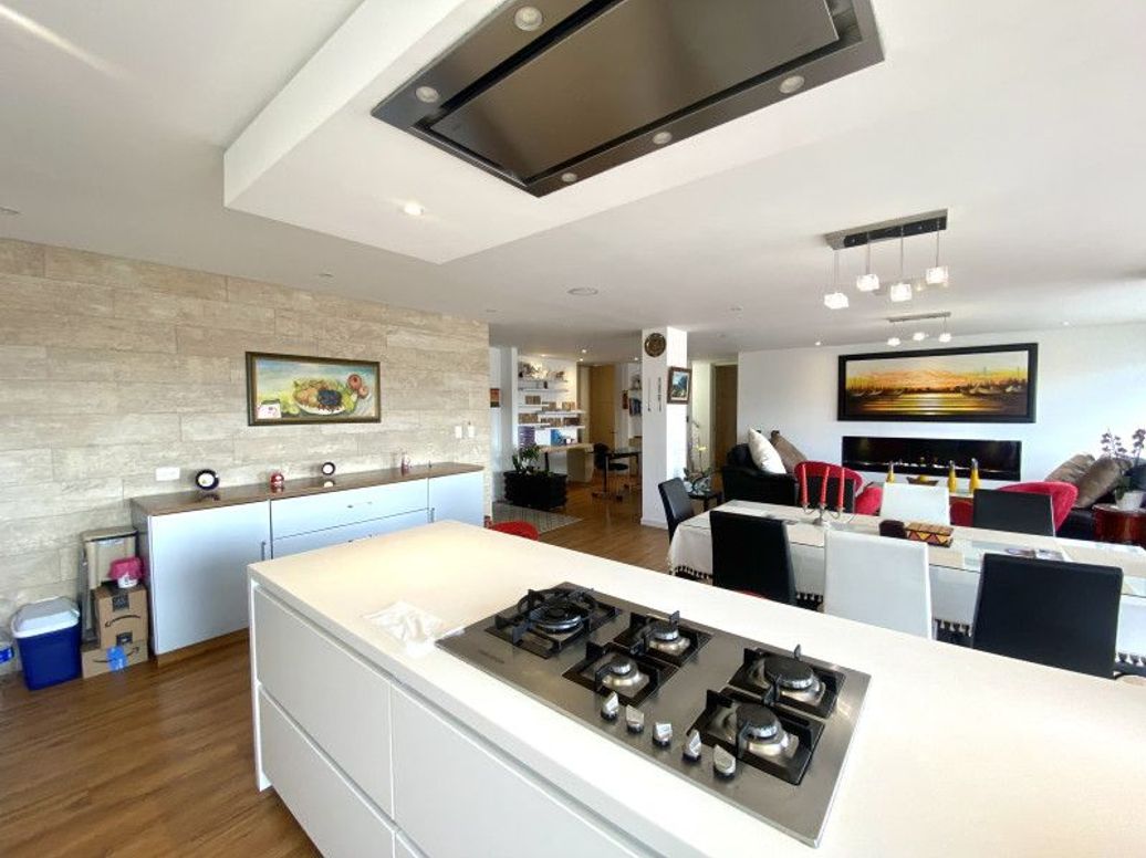 Apartamento de 4 alcobas en venta en Cedritos, Bogotá, 187 m² · foto 6 de 20