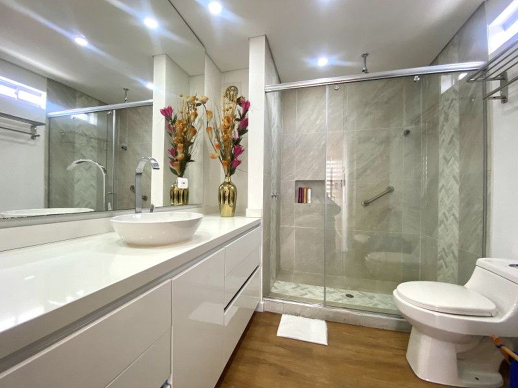 Apartamento de 4 alcobas en venta en Cedritos, Bogotá, 187 m² · foto 14 de 20