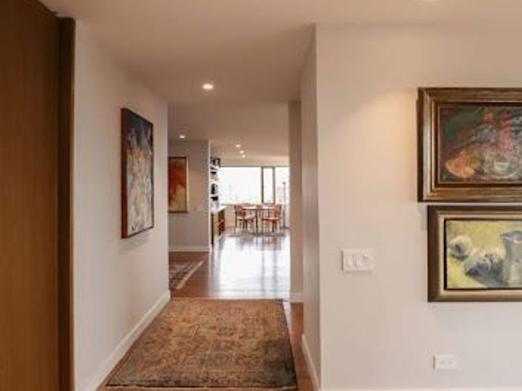 Apartamento de 3 alcobas en venta en El Nogal, Bogotá, 321 m² · foto 4 de 17
