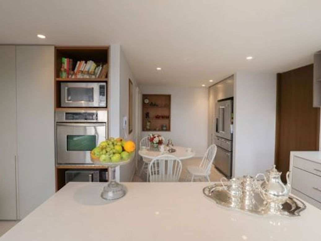 Apartamento de 3 alcobas en venta en El Nogal, Bogotá, 321 m² · foto 8 de 17