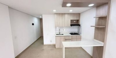 HERMOSO APARTAESTUDIO TIPO LOFT EN LA DOCTORA SABANETA sala-comedor, 1baño  , cocina integral, balcon, zona de ropas, red de gas, calentador, parqueadero privado Y cuarto util 45 MTS2EXCELENTE UBICACIONJunto a unisabaneta y univercidad san marteenConjunto residencial con ascensor, porteria 24 horas,con Zonas comunes PIscinas , salon social , sala de cine, parque infantil , gym,nacio etc.Información directamente con el asesor YONATAN ARISTIZABALTEL 3045335855