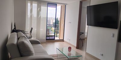 Hermoso apartamento de una habitación amoblado (3.300.000) y sin amoblar (2.700.000) incluida administración,  ubicado en Cajicá en el Conjunto Residencial El Verdell en el sector Milla de Oro en la vía camino buena suerte, el apartamento cuenta con un área de 54 M2,  1 habitación con baño y Vestier, baño social, cocina abierta, zona de lavandería, sala comedor, deposito y parqueadero.  Su ubicación permite el fácil acceso a sitios como Universidad de la sabana, Manuela Beltrán, clínica de Marly, Colsanitas, Farmatodo, centro comercial fontanar, Bazzar Chía, Centro Chía, Homecenter y una amplia oferta gastronómica del sector.
El conjunto a futuro contará en sus zonas sociales con zonas húmedas, Parque Infantil, Salón Social, Zona BBQ, Coworking y Gimnasio.  Contáctanos es una excelente opción para vivir.