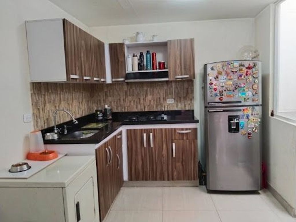 Casa de 4 alcobas en venta en Villas De Granada, Bogotá, 126 m² · foto 7 de 17