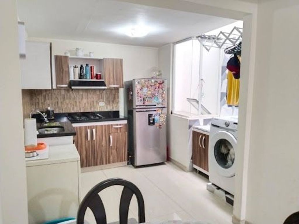 Casa de 4 alcobas en venta en Villas De Granada, Bogotá, 126 m² · foto 5 de 17