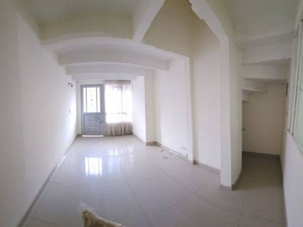 Casa de 4 alcobas en venta en Villas De Granada, Bogotá, 126 m² · foto 3 de 17