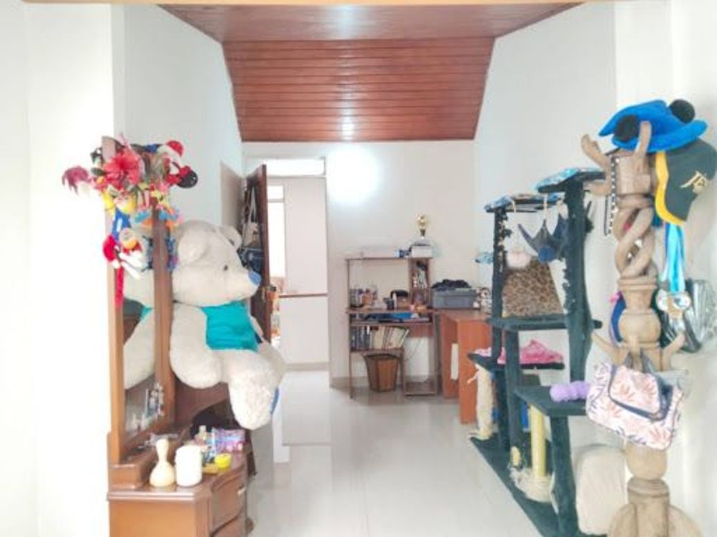 Casa de 4 alcobas en venta en Villas De Granada, Bogotá, 126 m² · foto 13 de 17