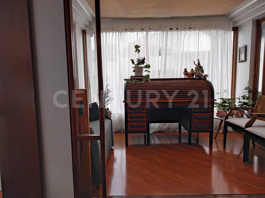 Casa de 3 alcobas en venta en Balcones De Suba, Bogotá, 252 m² · foto 3 de 20