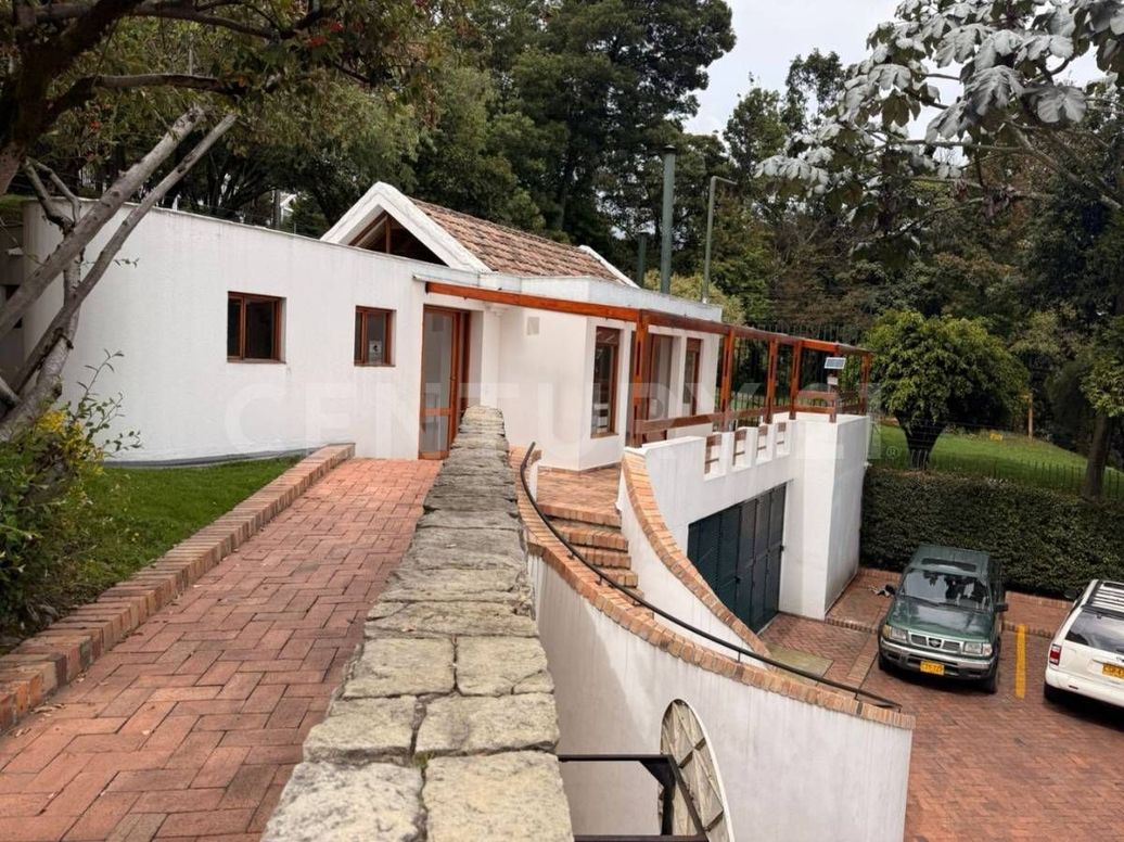 Casa de 3 alcobas en venta en Balcones De Suba, Bogotá, 252 m² · foto 2 de 20