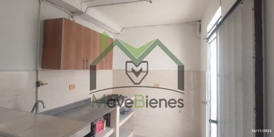 Apartamento en renta en el sector de Itagüí san pio, buen acceso a transporte publico ,cerca a parques y supermercados.3 alcobas,1 baño, 2 piso.contáctanos este hogar tiene todo para que estés a gusto y en familia.3234379859-3218679293