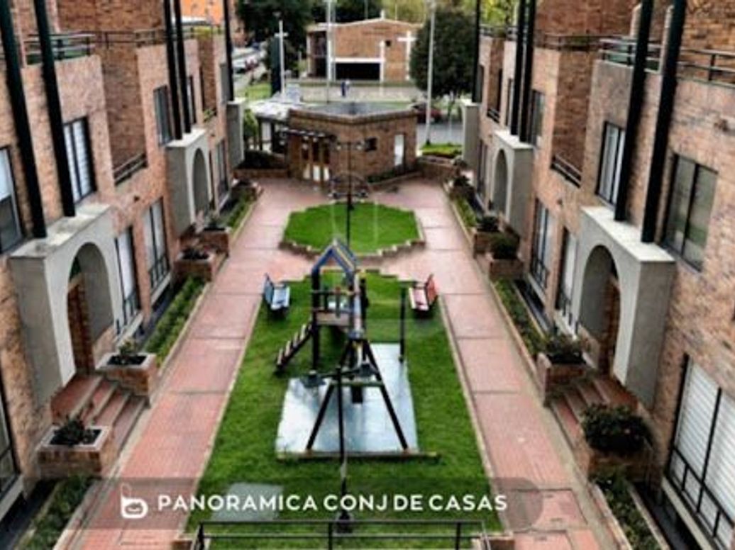Casa de 4 alcobas en venta en Cedritos, Bogotá, 152 m² · foto 2 de 20