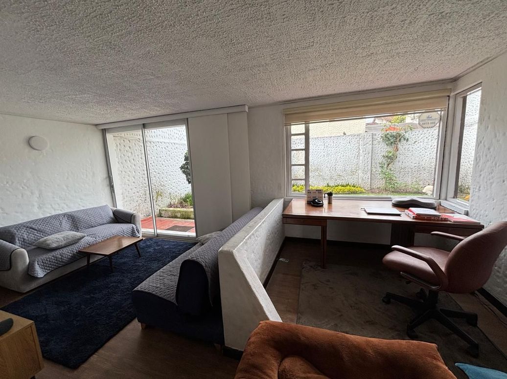 Casa de 4 alcobas en venta en Predio Caldas, Bogotá, 140 m² · foto 3 de 13