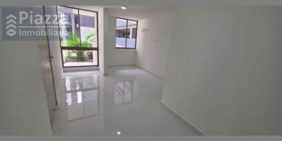 Descubre tu hogar en el Conjunto Residencial Riverside, en el exclusivo sector de Río Alto, a solo 5 minutos del C.C. Buenavista. Este apartamento de 56,49 m² más patio privado de 9,85 m² ofrece dos alcobas, dos baños, sala-comedor y una cocina moderna con estufa, horno, campana y mesón en mármol. Incluye parqueadero privado.

El edificio brinda una experiencia tipo resort: lobby, ascensores de alta velocidad, parqueadero de visitantes, Club House con coworking y salas VIP, cancha recreativa, zona BBQ, Game Zone, simulador deportivo, gimnasio, crossfit, yoga studio, Kids Zone, art studio, Sky Bar y Sky Lounge con jacuzzi, turco y sauna. Además, piscinas para adultos y niños, Pet Place, jardín de meditación, senderos, zonas verdes y vigilancia 24/7.

Un lugar ideal para vivir con bienestar y estilo en Barranquilla.