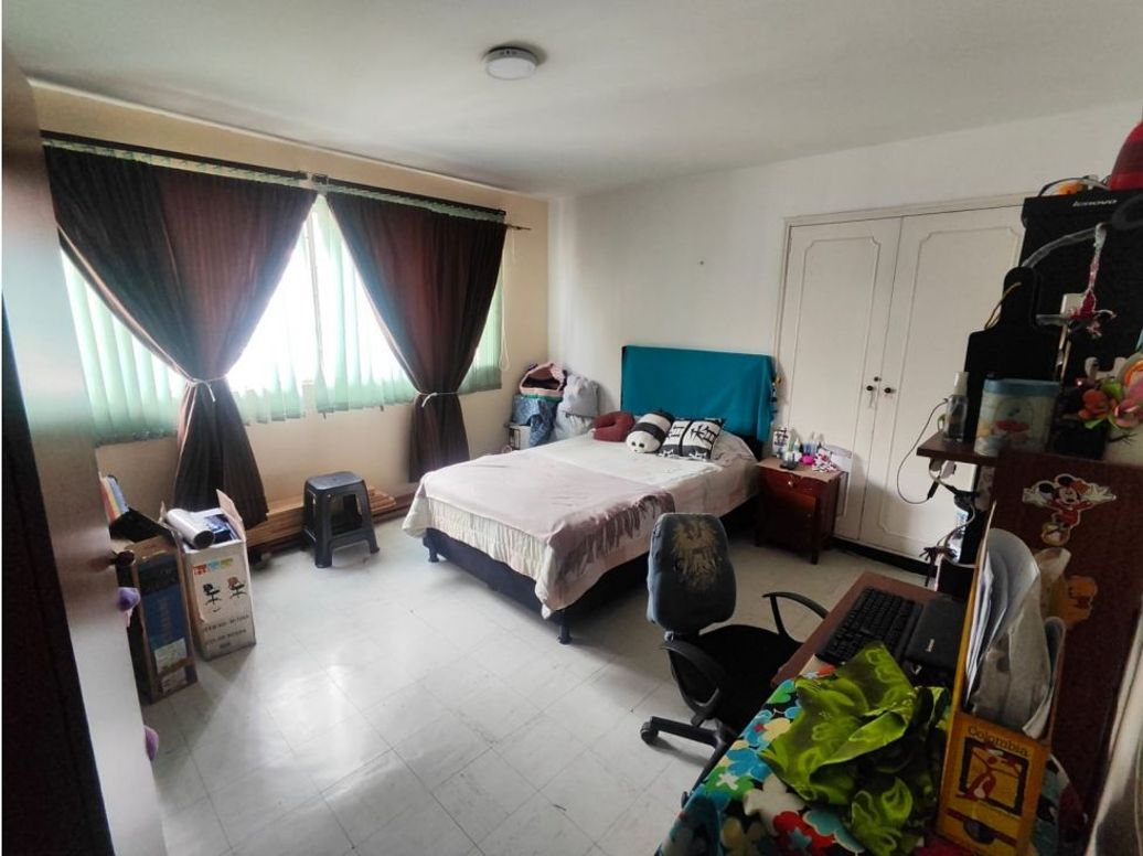 Casa de 7 alcobas en arriendo en Olaya, Bogotá, 377 m² · foto 18 de 20