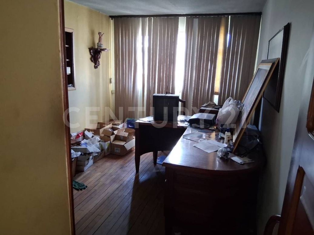 Casa de 5 alcobas en venta en Santa Isabel, Bogotá, 506 m² · foto 8 de 14