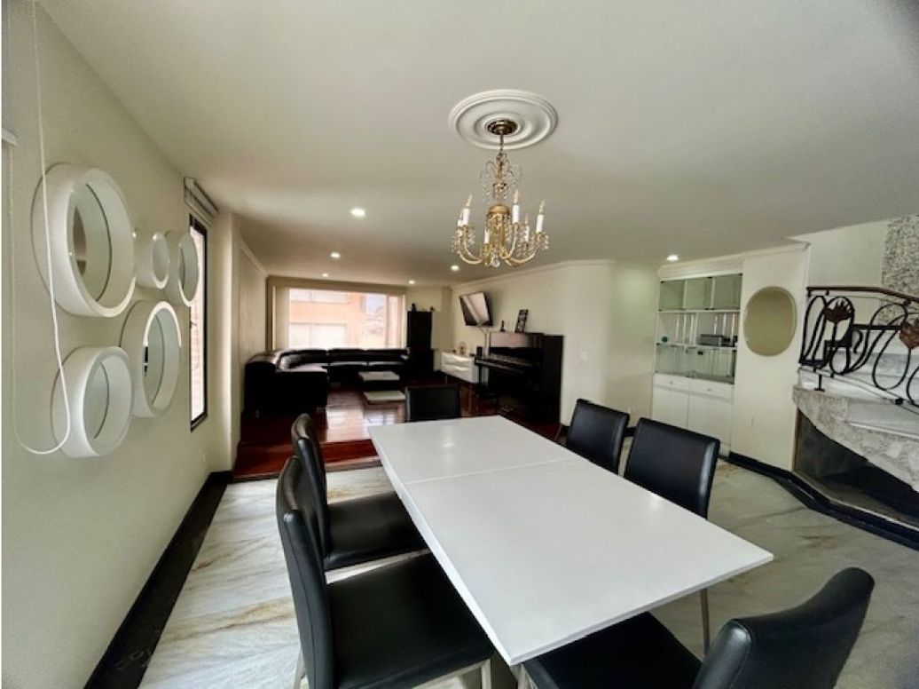 Apartamento de 2 alcobas en venta en Santa Barbara, Bogotá, 168 m² · foto 5 de 20