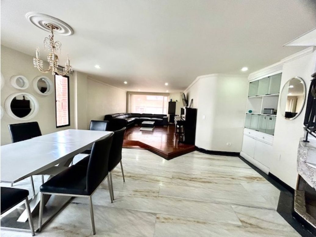 Apartamento de 2 alcobas en venta en Santa Barbara, Bogotá, 168 m² · foto 10 de 20