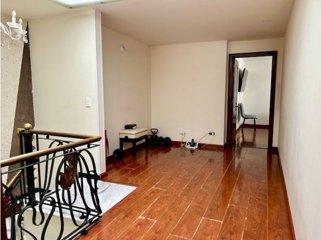 Apartamento de 2 alcobas en venta en Santa Barbara, Bogotá, 168 m² · foto 9 de 20