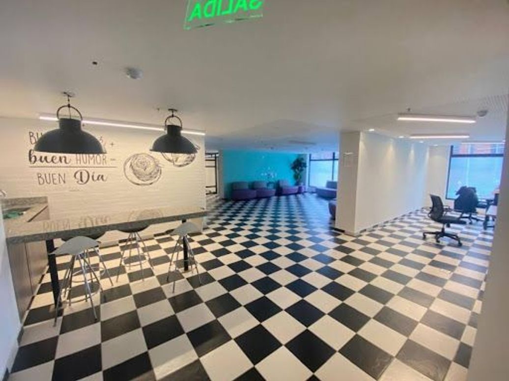 Apartamento de 1 alcoba en venta en Chapinero, Bogotá, 32 m² · foto 3 de 10