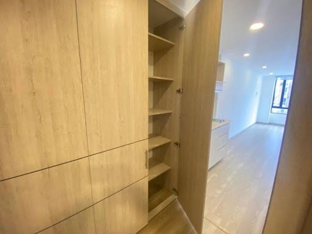 Apartamento de 1 alcoba en venta en Chapinero, Bogotá, 32 m² · foto 6 de 10
