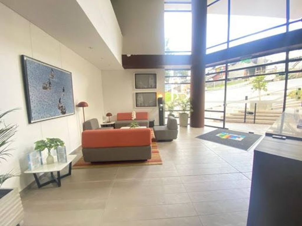 Apartamento de 1 alcoba en venta en Chapinero, Bogotá, 32 m² · foto 4 de 10