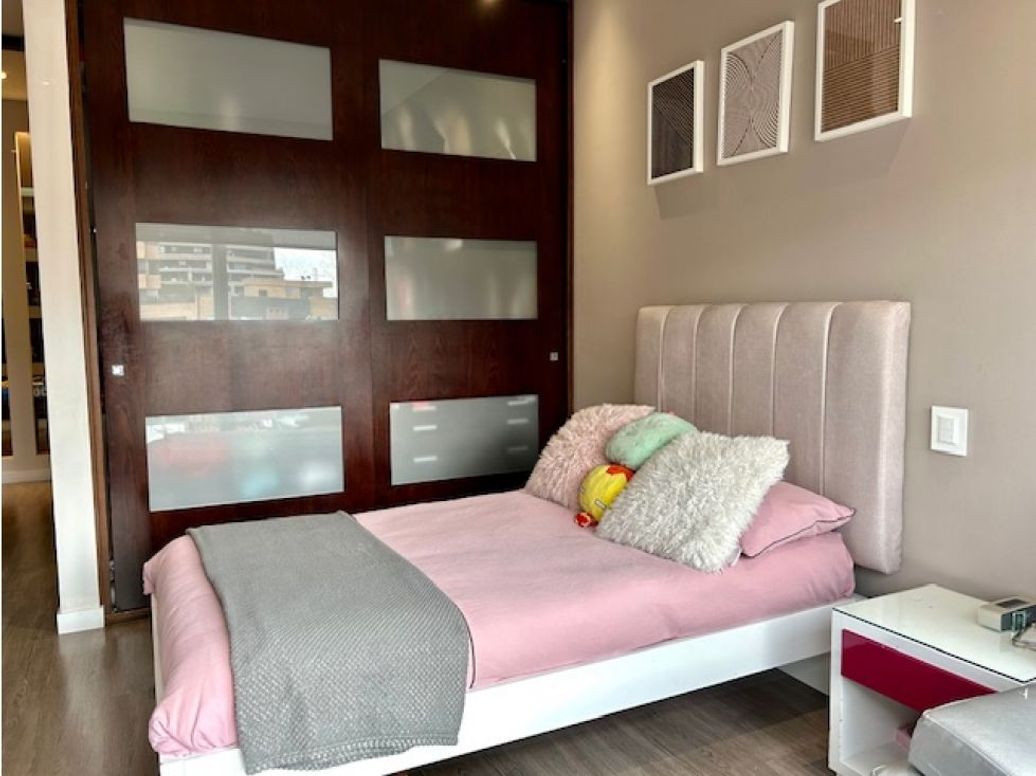 Apartamento de 3 alcobas en venta en Santa Paula, Bogotá, 245 m² · foto 18 de 20