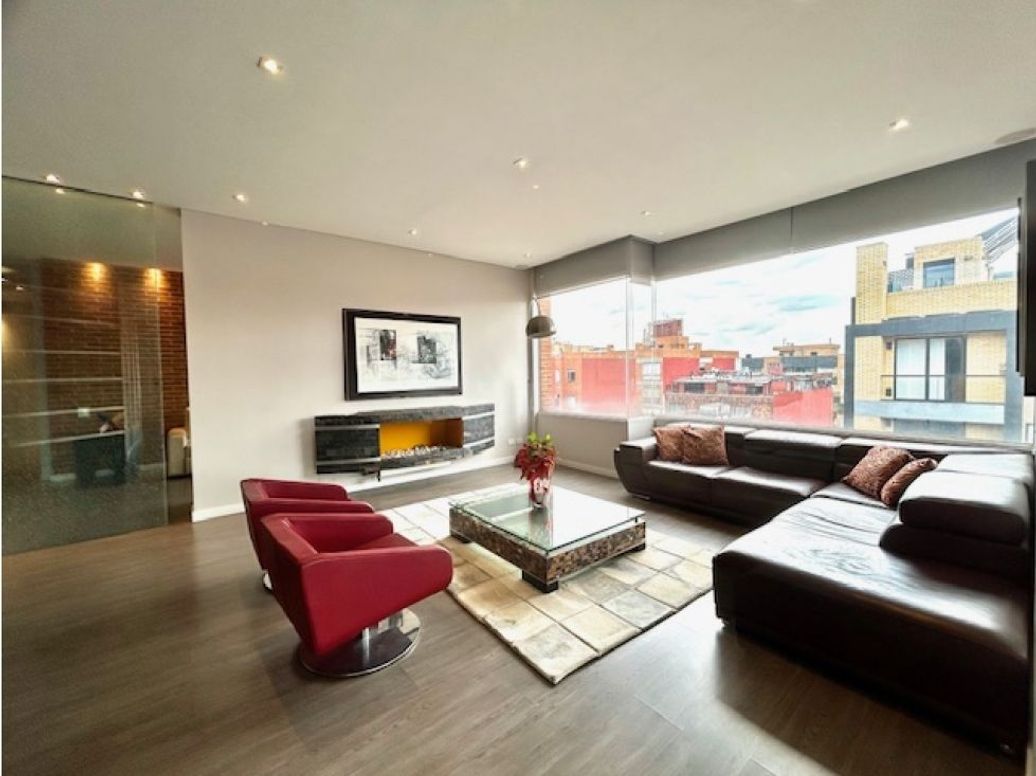 Apartamento de 3 alcobas en venta en Santa Paula, Bogotá, 245 m² · foto 4 de 20
