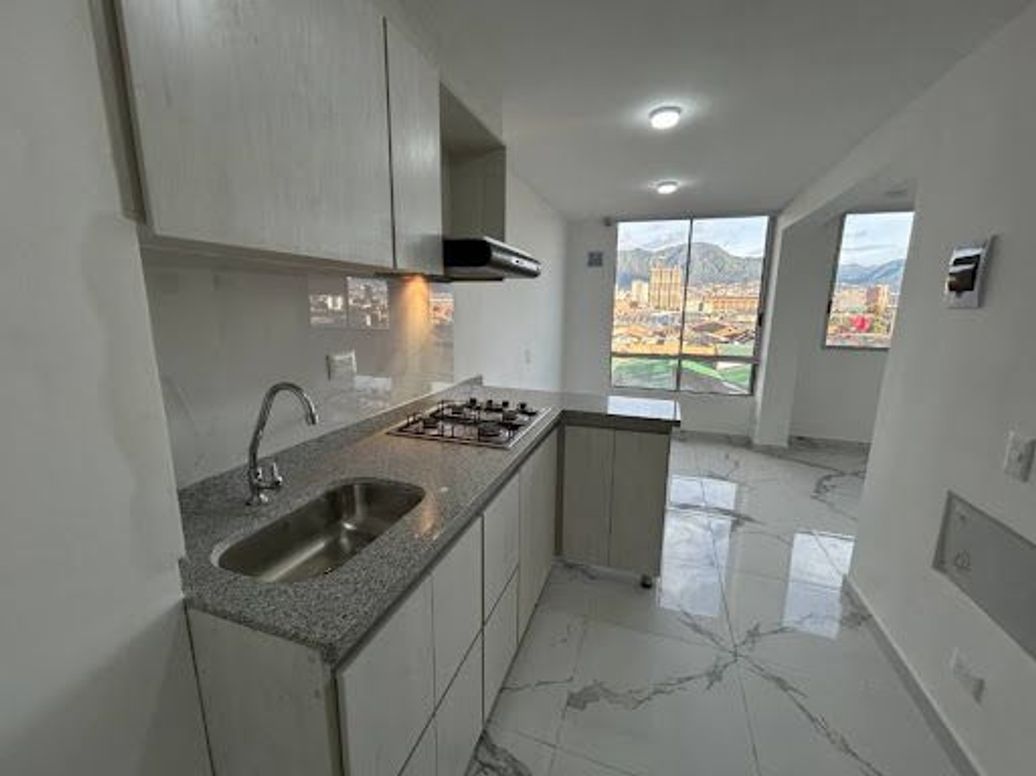 Apartamento de 1 alcoba en venta en Industrial Centenario, Bogotá, 31 m² · foto 4 de 17