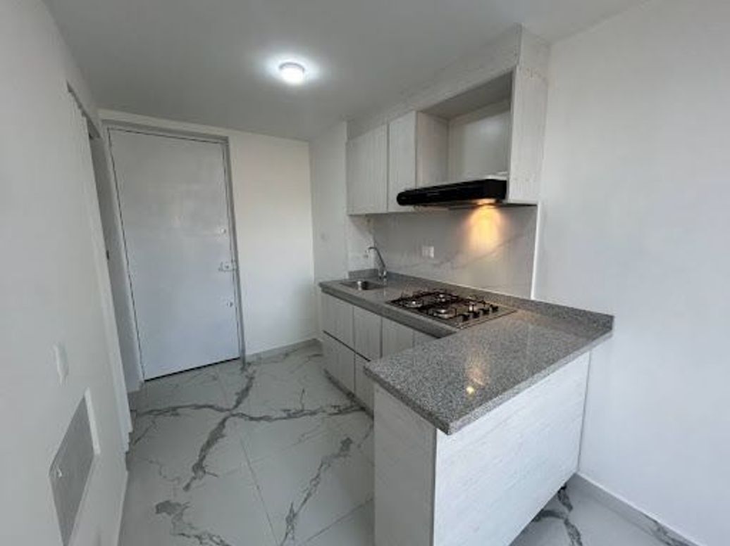 Apartamento de 1 alcoba en venta en Industrial Centenario, Bogotá, 31 m² · foto 2 de 17