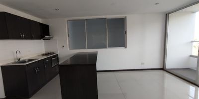 ¡Tu Nuevo Hogar te Espera en un Sector Privilegiado! Apartamento de 2 Habitaciones y Amenidades Completas.

Excelente sector cerca a Mall Suramérica. 2 alcobas (1 vestier, 1 closet), 2 baños, sala comedor, cocina integral, zona ropas, parqueadero y cuarto util.

Unidad cerrada con Piscina, Gimnasio, Cancha, Zona Mascotas, Sendero, Salón Social y Portería 24 horas. Buenas rutas de transporte.

Comunicate ya!!!
