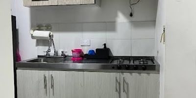 Venta aparatmento en el sector de calasanz de 54 mts con 3 habitaciones, 1 baños parqueadero la mejor opcion para invertir 4