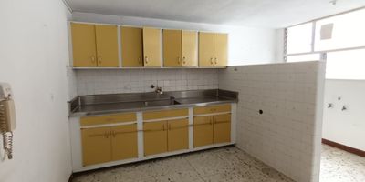 Casa Arriendo 114 mts Antioquia MEDELLÍN CENTRO Código Coninsa:94281