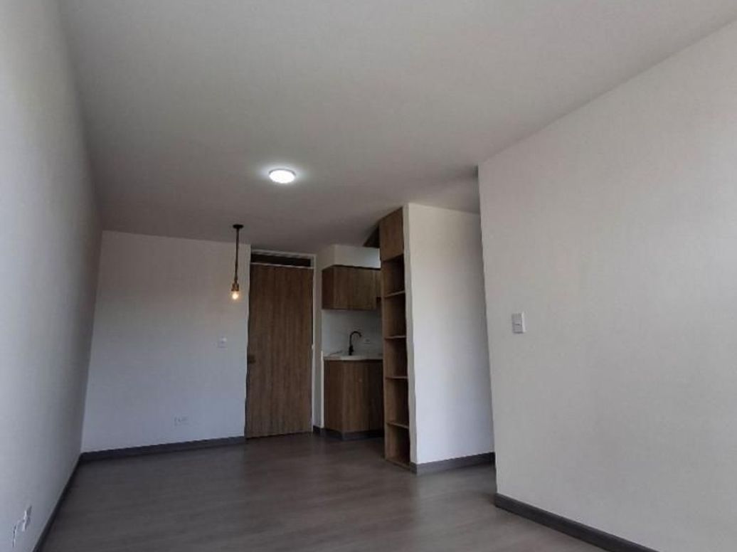 Apartamento de 1 alcoba en venta en El Redil, Bogotá, 35 m² · foto 10 de 20