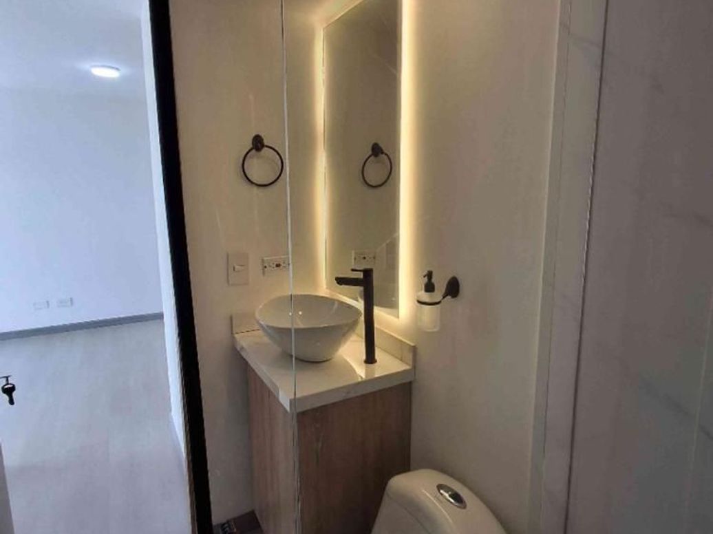 Apartamento de 1 alcoba en venta en El Redil, Bogotá, 35 m² · foto 16 de 20
